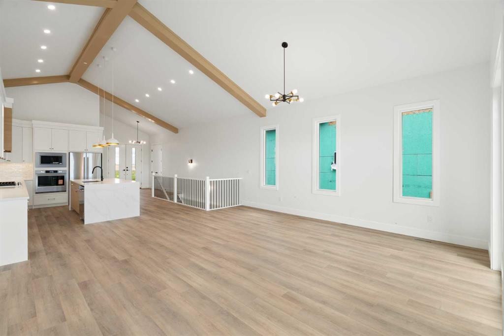 267 Muirfield Crescent, Lyalta, AB - Indoor Photo Showing Kitchen