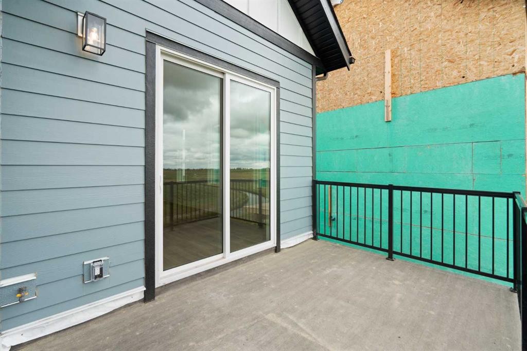 267 Muirfield Crescent, Lyalta, AB - Outdoor With Exterior