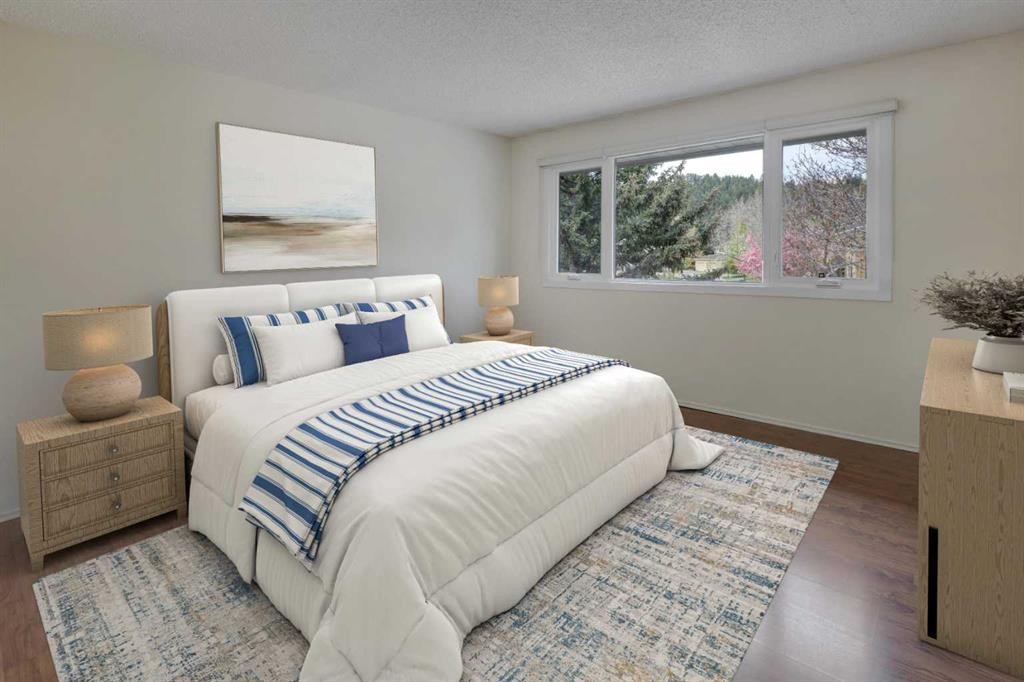 82 Point Drive Nw, Calgary, AB - Indoor Photo Showing Bedroom