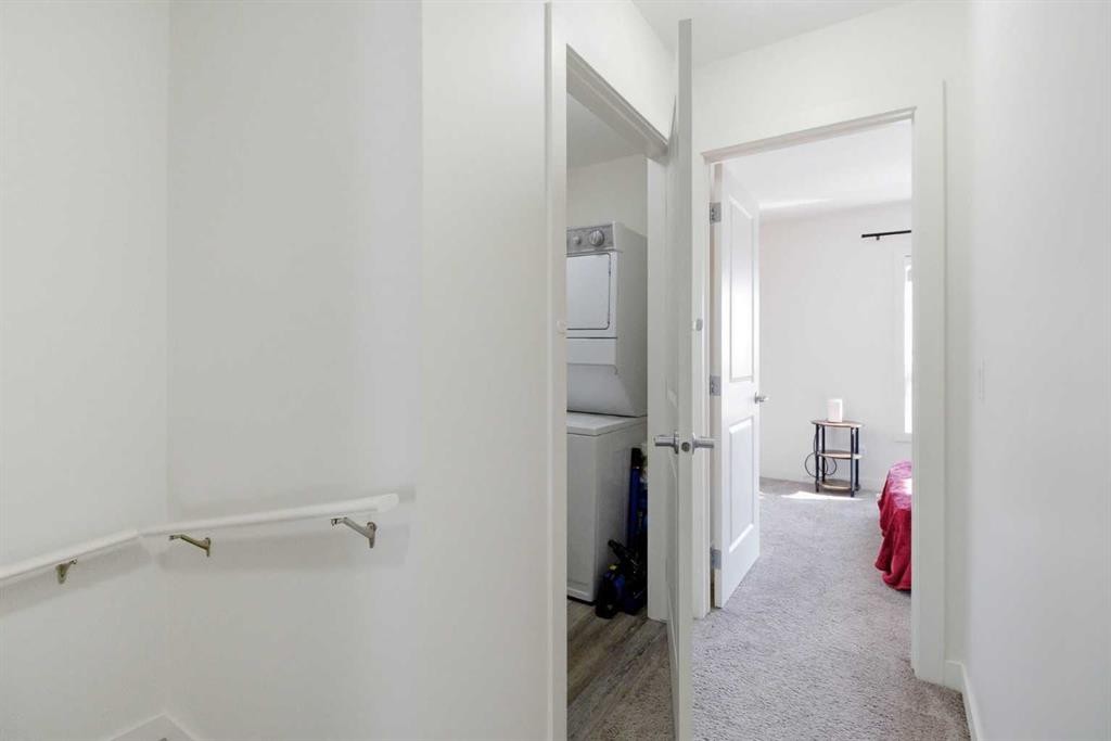 402-11 Evanscrest Mews Nw, Calgary, AB - Indoor