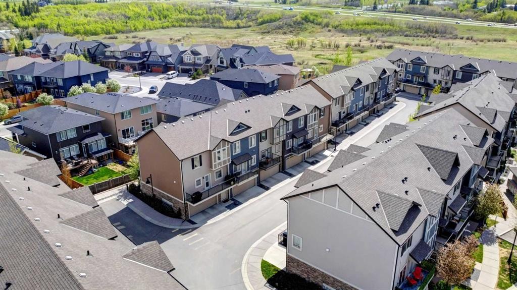 444 Legacy Point Se, Calgary, AB - Outdoor With View