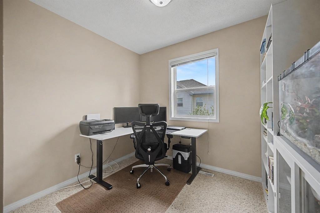 65 Royal Birch Villas Nw, Calgary, AB - Indoor Photo Showing Office