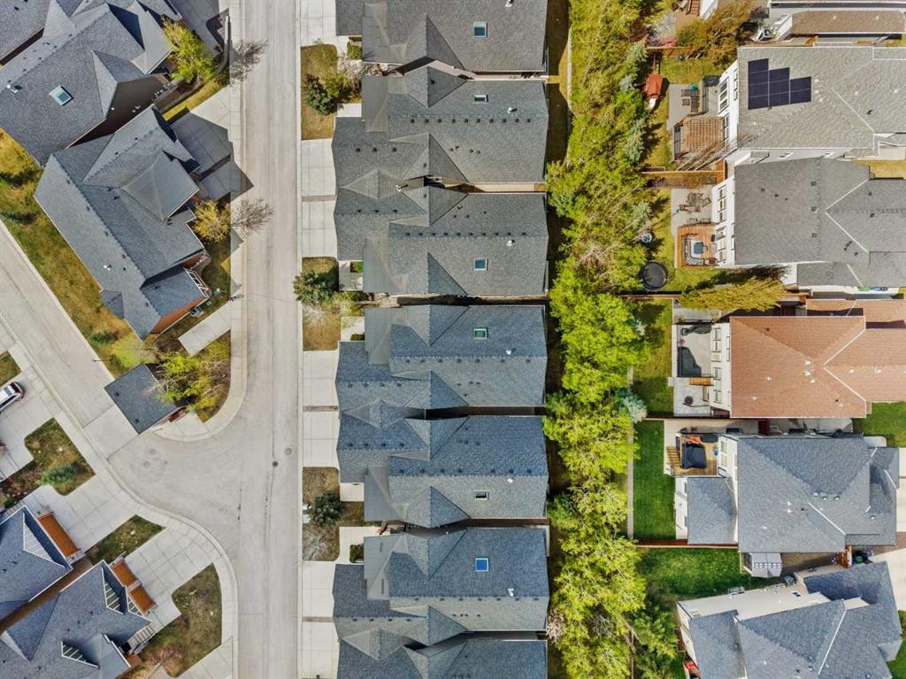 63 Cortina Villas Sw, Calgary, AB - Outdoor With View