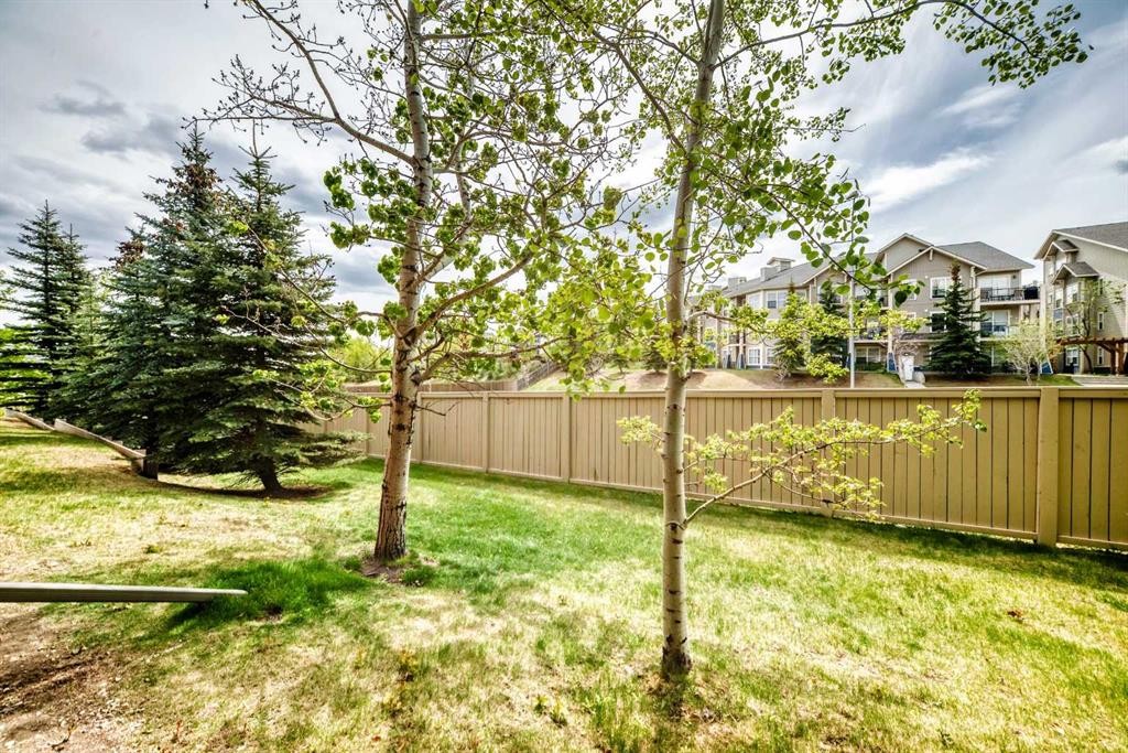 2105-211 Aspen Stone Boulevard Sw, Calgary, AB - Outdoor