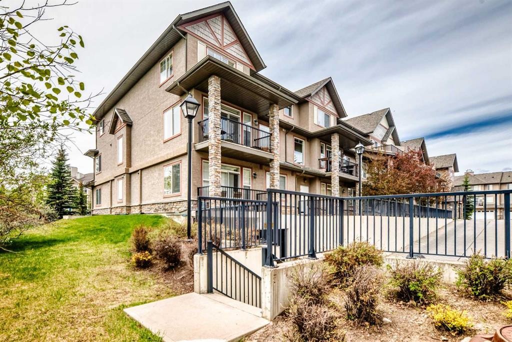 2105-211 Aspen Stone Boulevard Sw, Calgary, AB - Outdoor