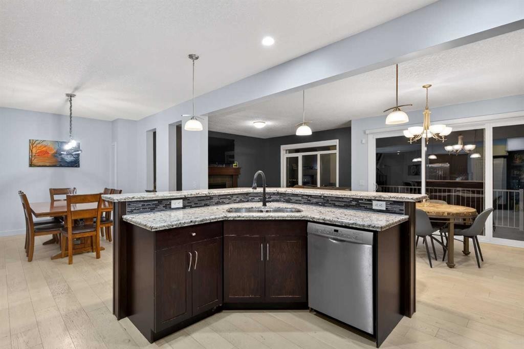 9 Westridge Way, Okotoks, AB - Indoor
