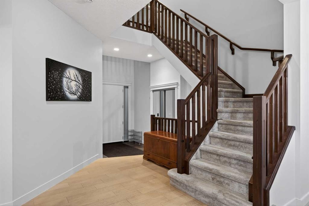 9 Westridge Way, Okotoks, AB - Indoor Photo Showing Other Room
