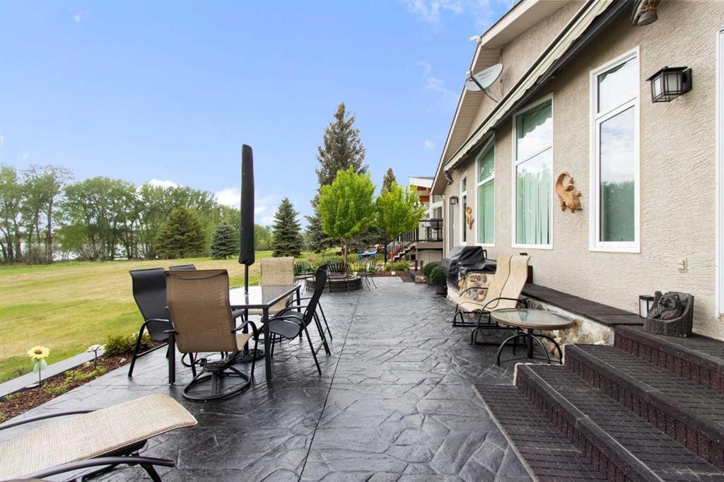 654 Lakeside Drive, Rural Vulcan County, AB - Outdoor With Deck Patio Veranda