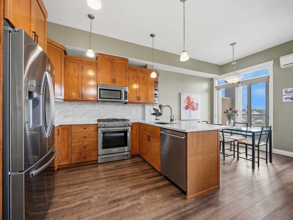 7407-14 Hemlock Crescent Sw, Calgary, AB