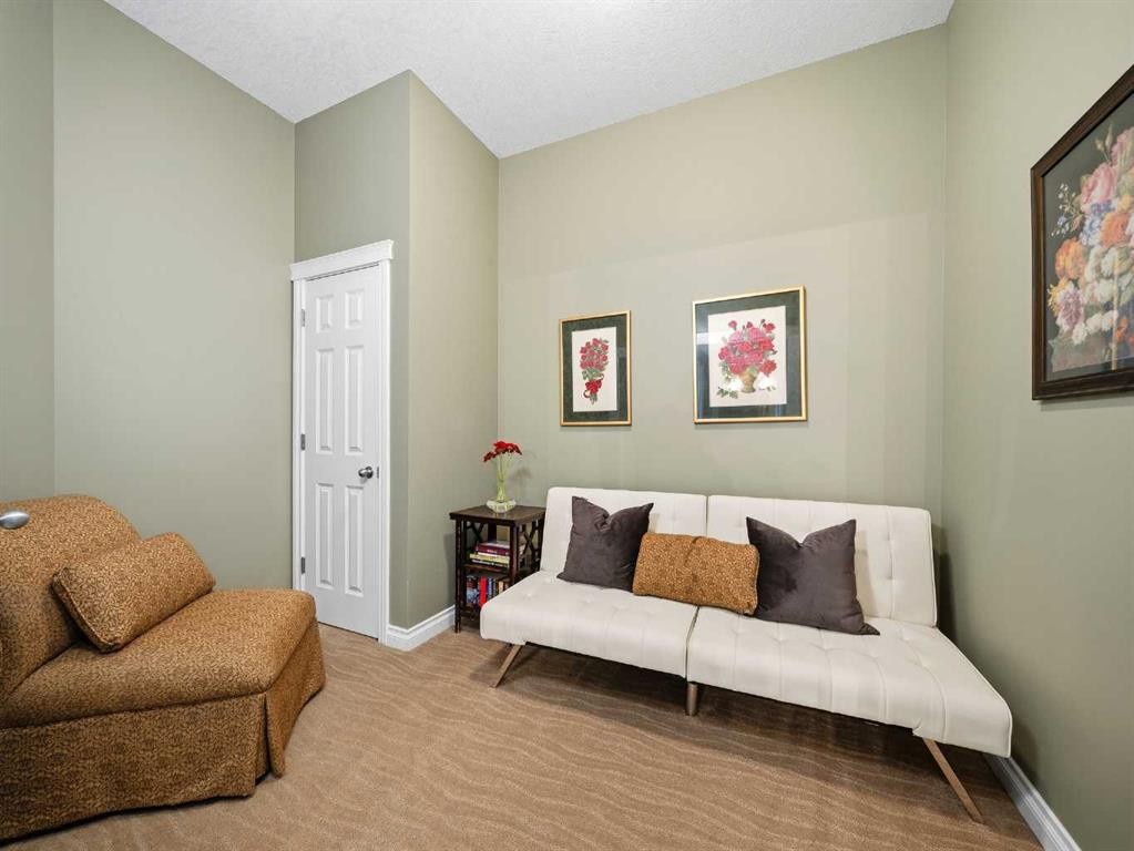 7407-14 Hemlock Crescent Sw, Calgary, AB