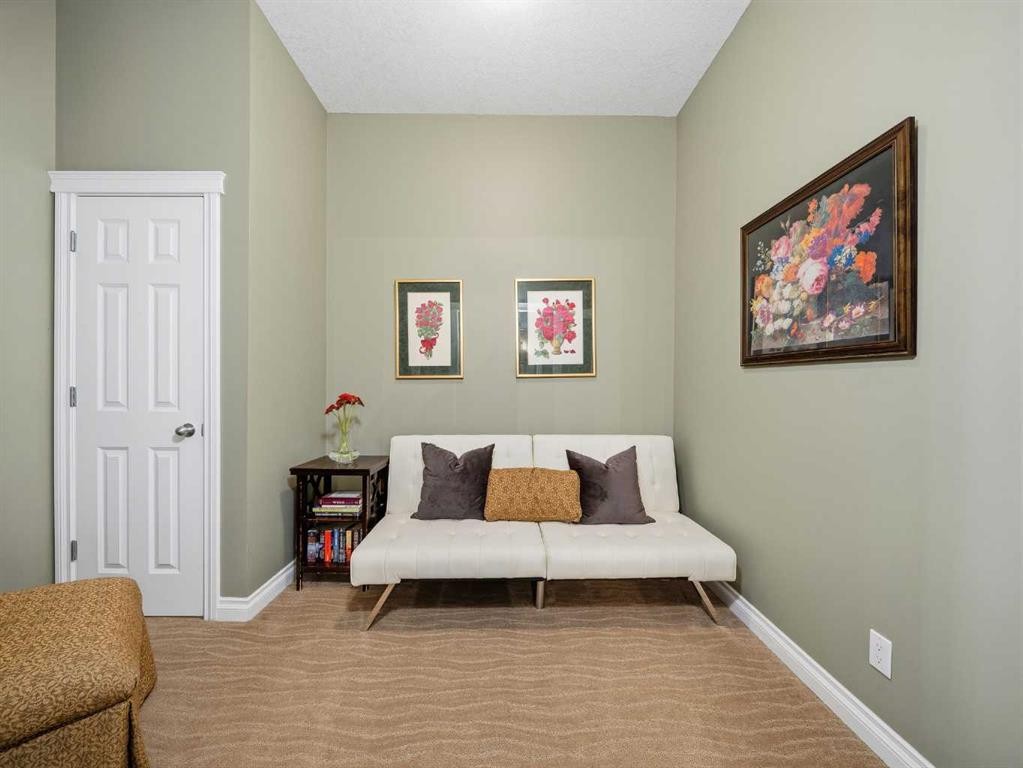 7407-14 Hemlock Crescent Sw, Calgary, AB