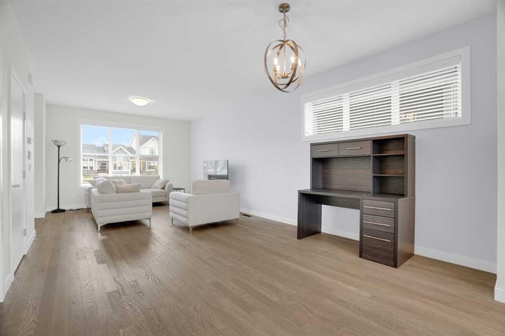 59 D'Arcy Boulevard, Okotoks, AB - Indoor Photo Showing Other Room