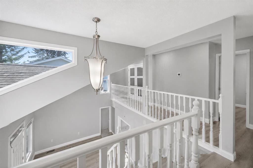 55 Millrise Way Sw, Calgary, AB - Indoor Photo Showing Other Room