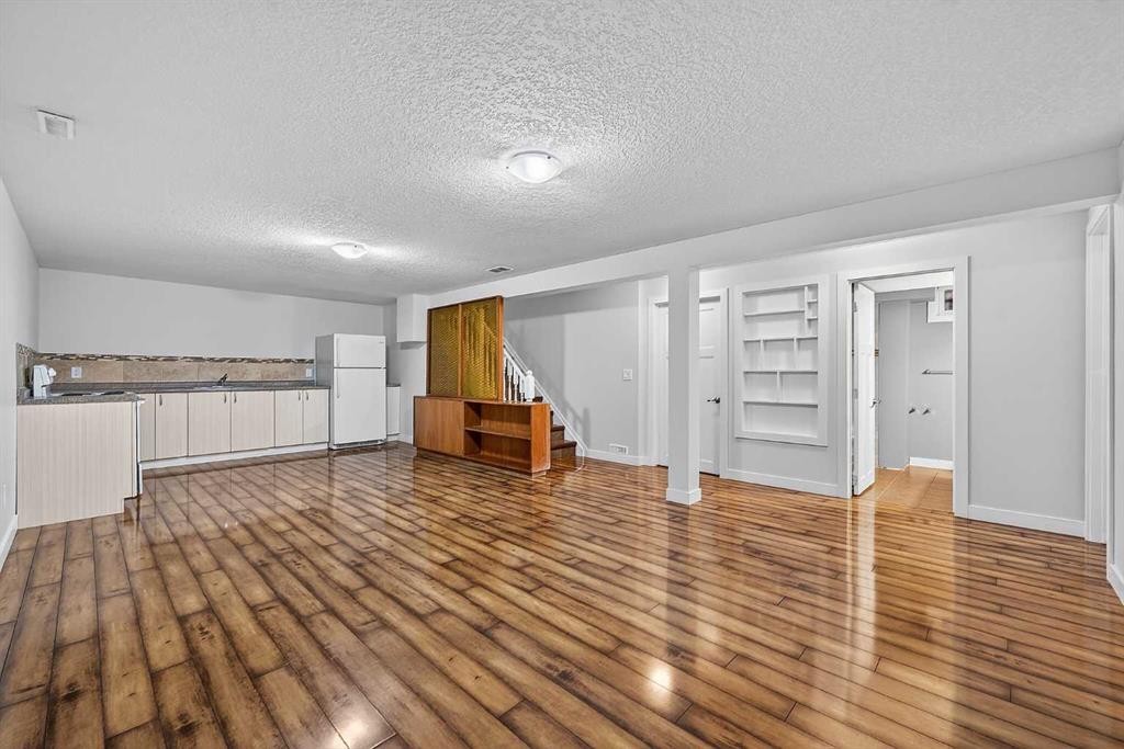 1203 34 Street Se, Calgary, AB