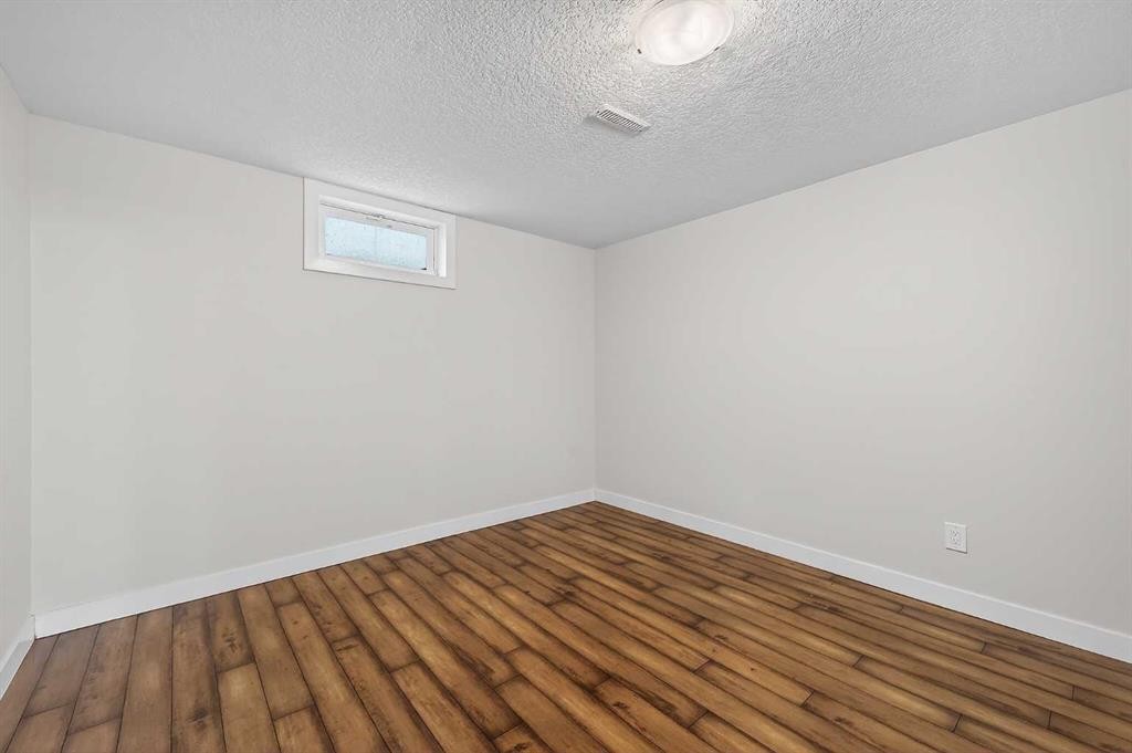 1203 34 Street Se, Calgary, AB