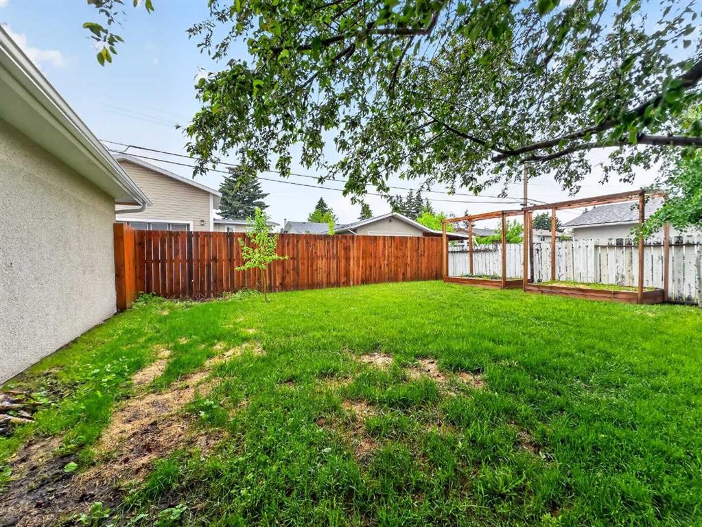 1203 34 Street Se, Calgary, AB