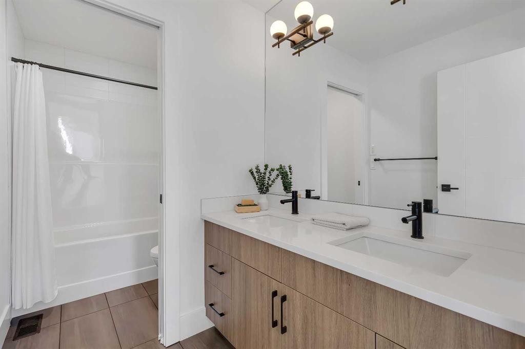 24 Alpine Common Sw, Calgary, AB - Indoor