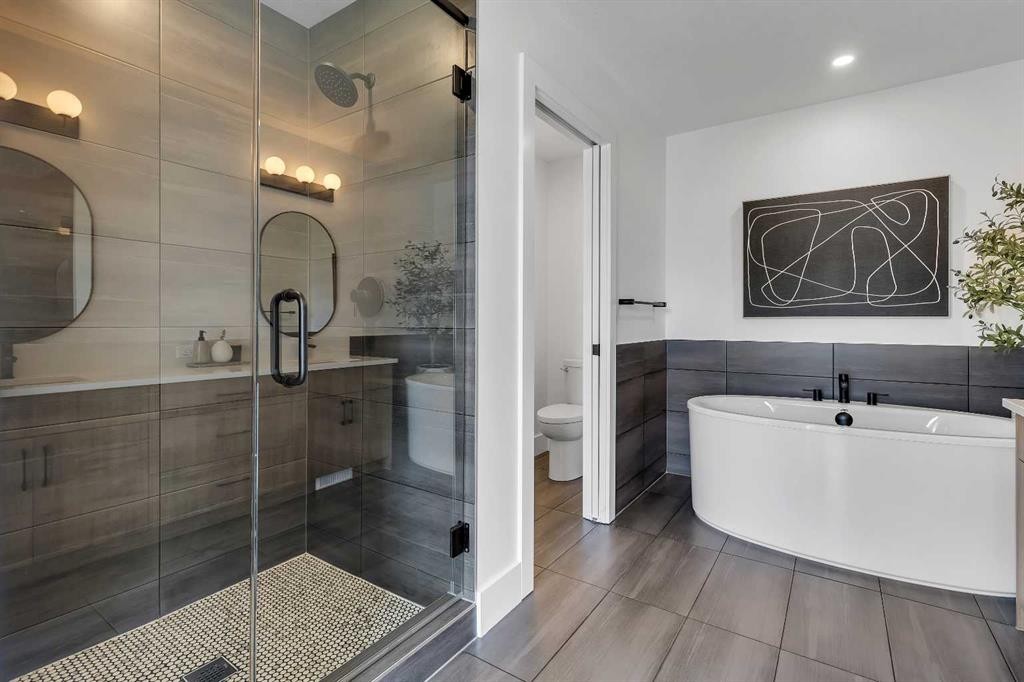 24 Alpine Common Sw, Calgary, AB - Indoor Photo Showing Bathroom