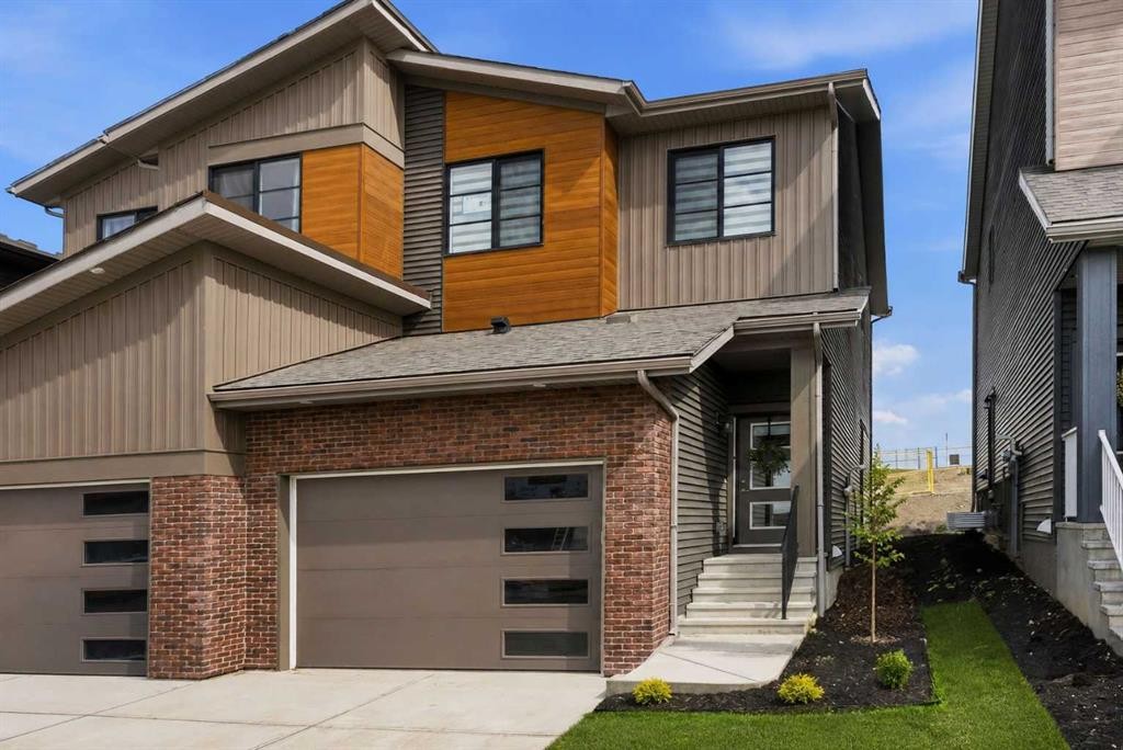 55 Heritage Manor, Cochrane, AB - Outdoor