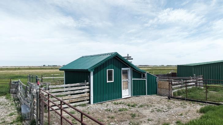 265061 A Hwy 785, Rural Willow Creek No. 26, M.D. Of, AB - Outdoor
