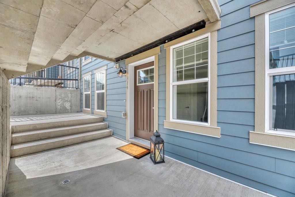 314 Cranbrook Square Se, Calgary, AB - Outdoor With Exterior