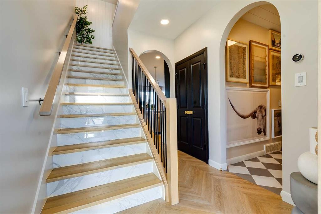 322 Creekstone Way Sw, Calgary, AB