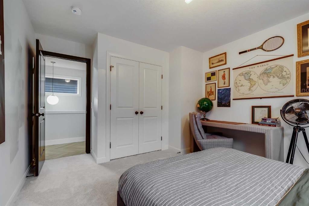 322 Creekstone Way Sw, Calgary, AB