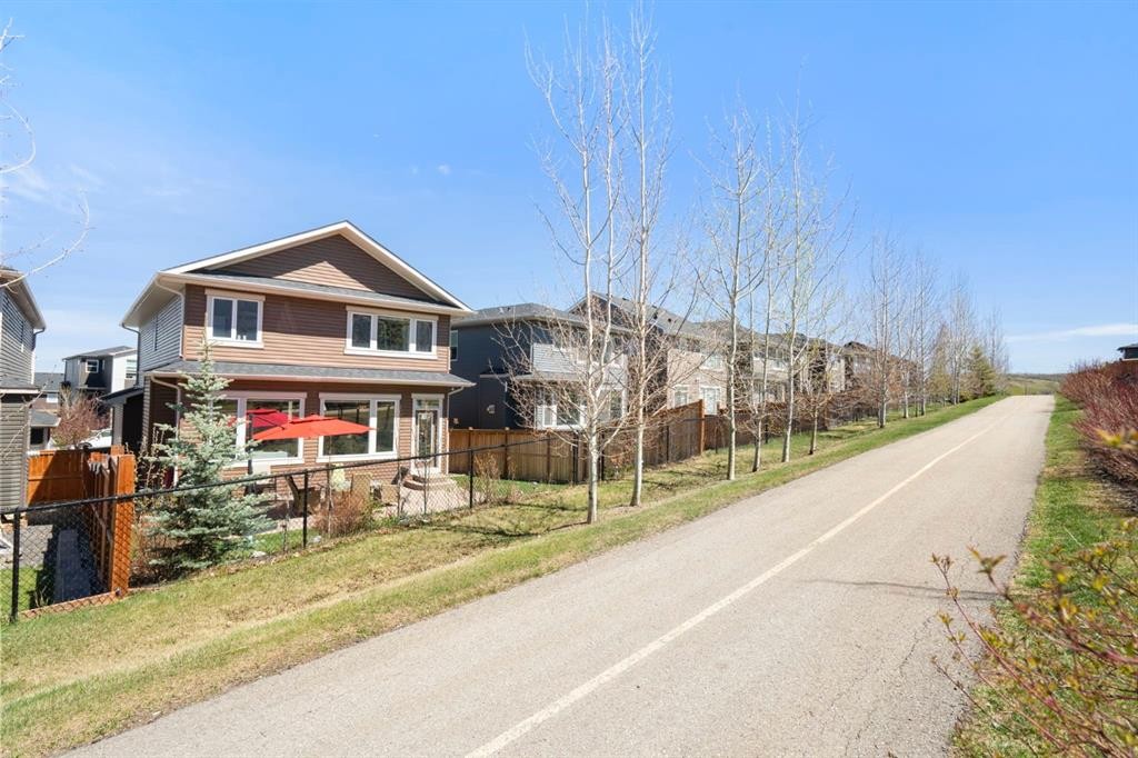 48 Crestbrook Link Sw, Calgary, AB