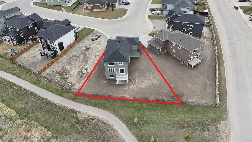 65 Lakes Estates Circle, Strathmore, AB -