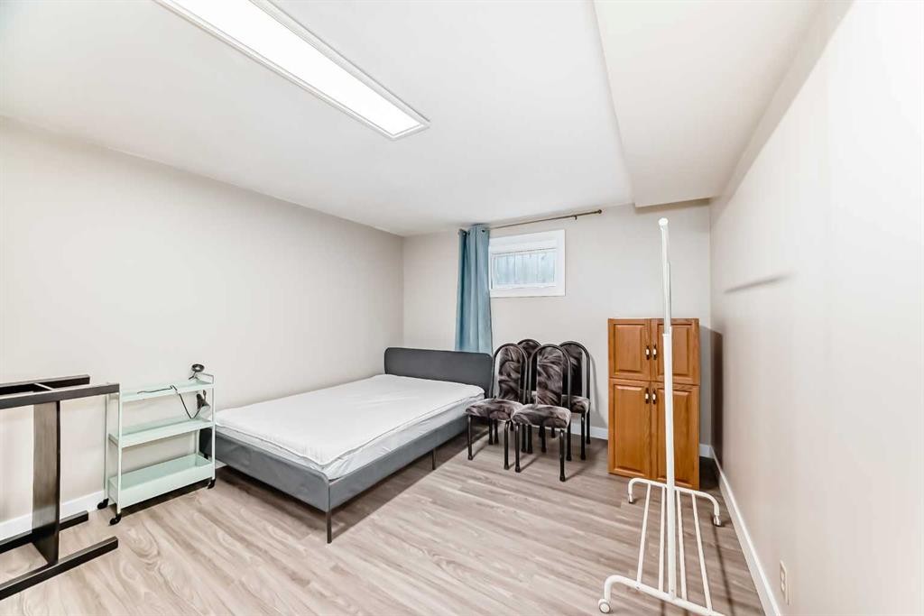 2311 Westmount Road Nw, Calgary, AB - Indoor