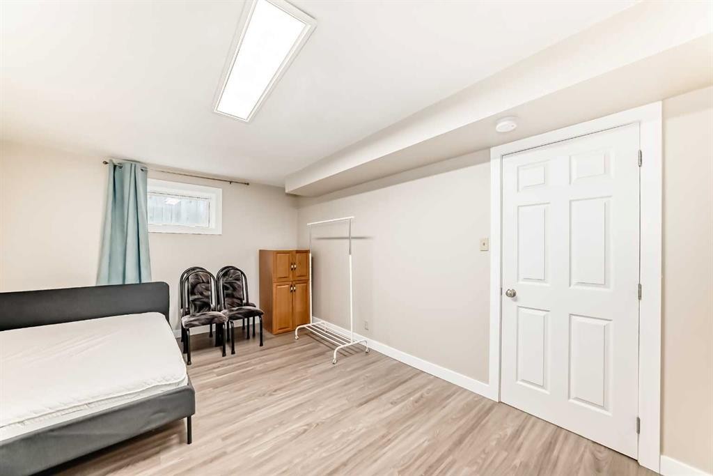 2311 Westmount Road Nw, Calgary, AB - Indoor