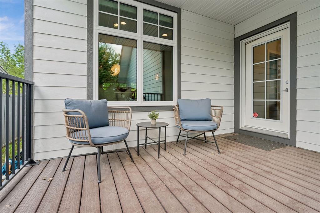 512 Memorial Drive Nw, Calgary, AB - Outdoor With Deck Patio Veranda With Exterior