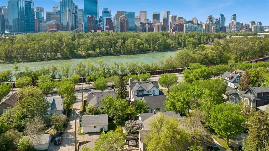 512 Memorial Drive Nw, Calgary, AB - Outdoor With View