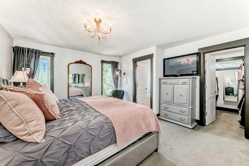 37 Lakeside Greens Close, Chestermere, AB