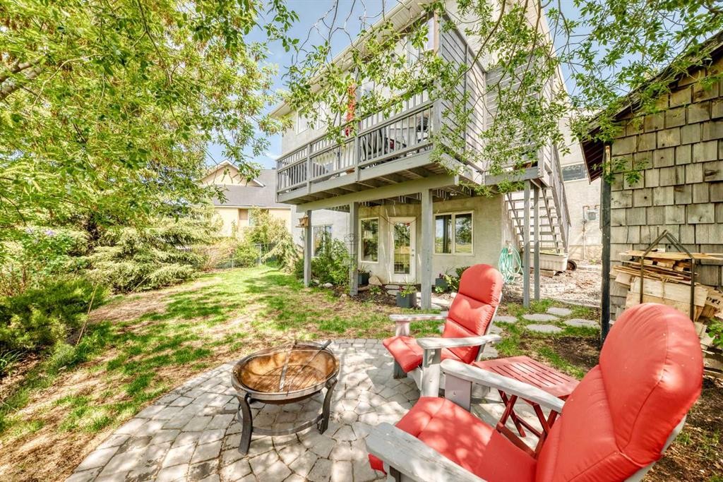37 Lakeside Greens Close, Chestermere, AB