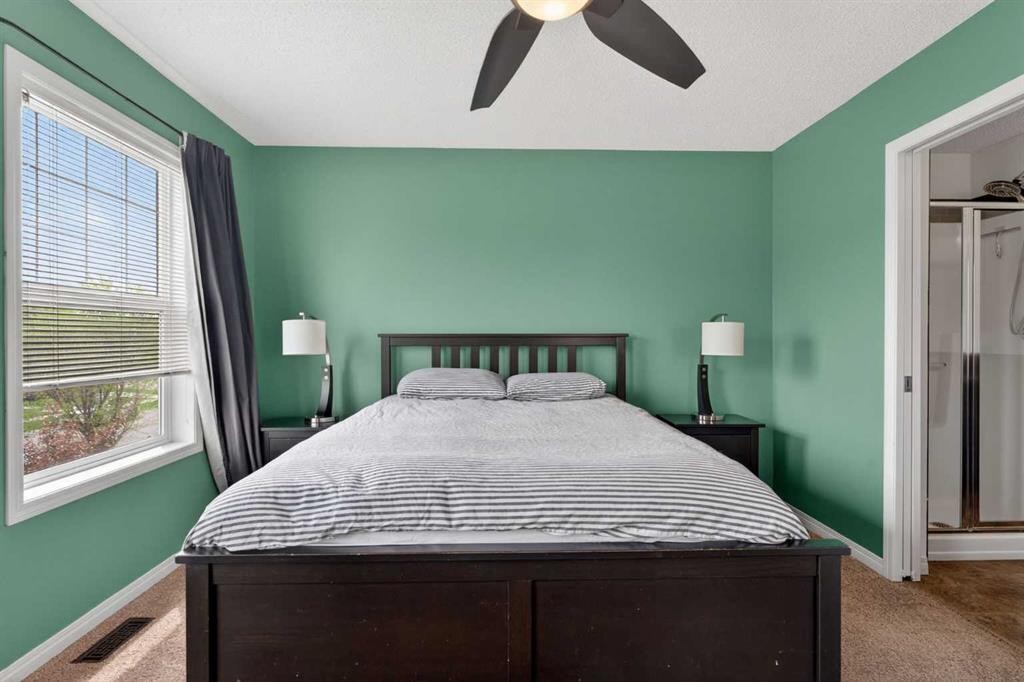 183 Copperpond Street Se, Calgary, AB - Indoor Photo Showing Bedroom