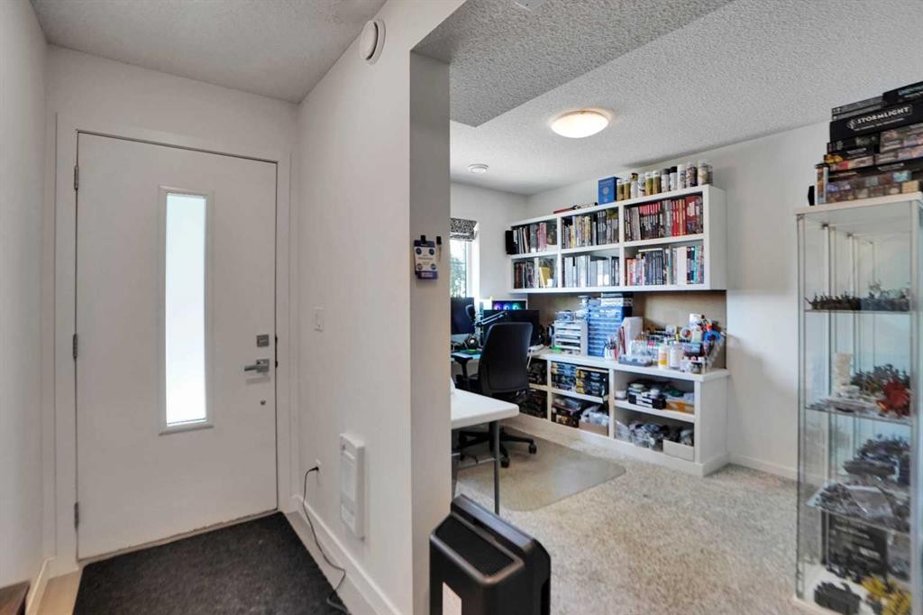281 Walden Drive Se, Calgary, AB - Indoor Photo Showing Other Room