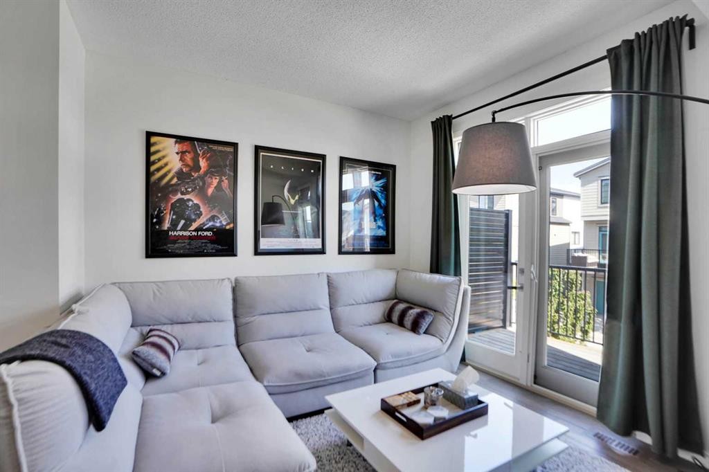 281 Walden Drive Se, Calgary, AB - Indoor Photo Showing Living Room