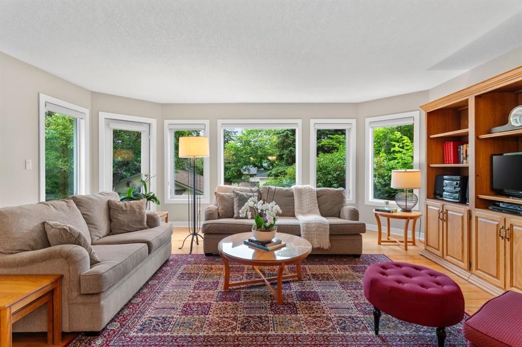 1334 Hamilton Street Nw, Calgary, AB
