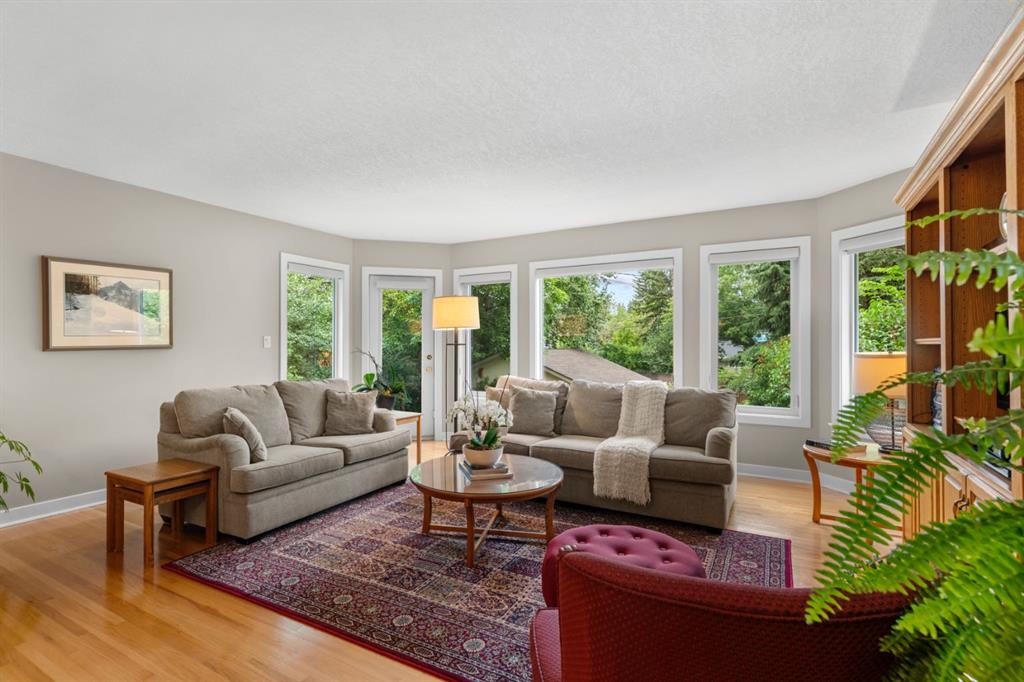 1334 Hamilton Street Nw, Calgary, AB