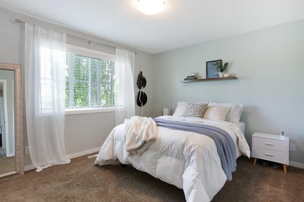 79 Sunset Road, Cochrane, AB