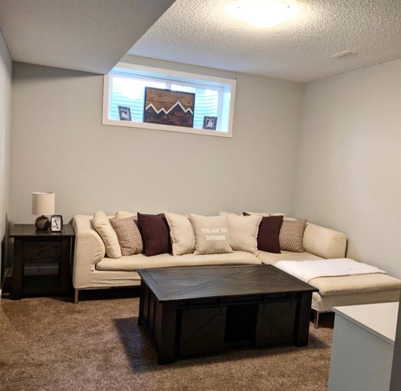 79 Sunset Road, Cochrane, AB