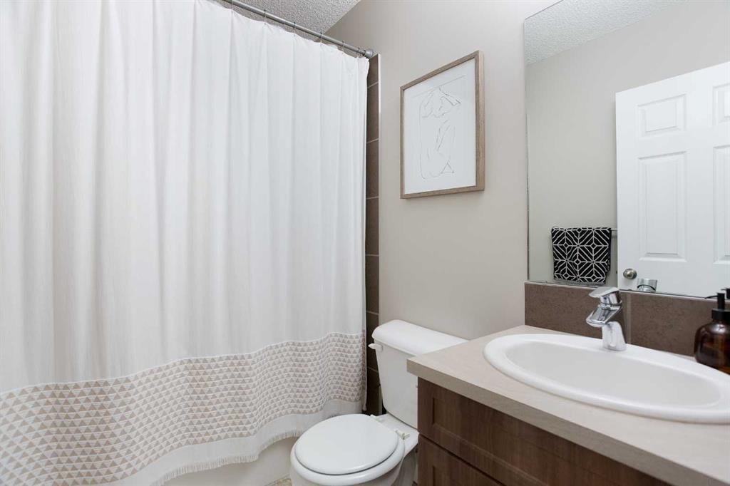 79 Sunset Road, Cochrane, AB