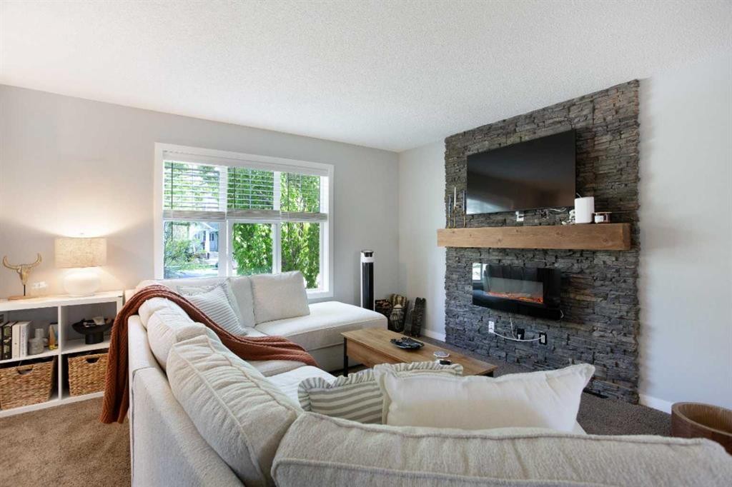 79 Sunset Road, Cochrane, AB