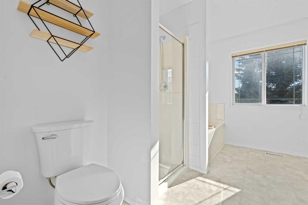 249 Mt Douglas Circle Se, Calgary, AB
