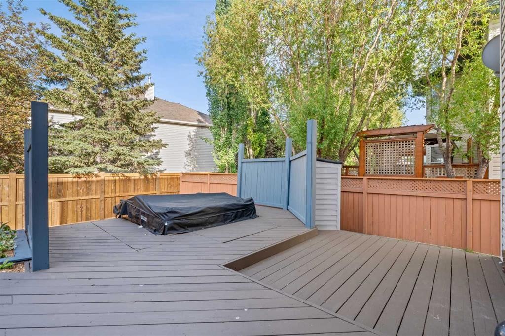 249 Mt Douglas Circle Se, Calgary, AB