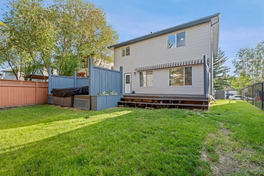 249 Mt Douglas Circle Se, Calgary, AB