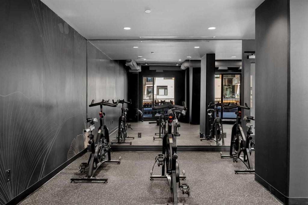309-8375 Broadcast Avenue Sw, Calgary, AB - Indoor Photo Showing Gym Room