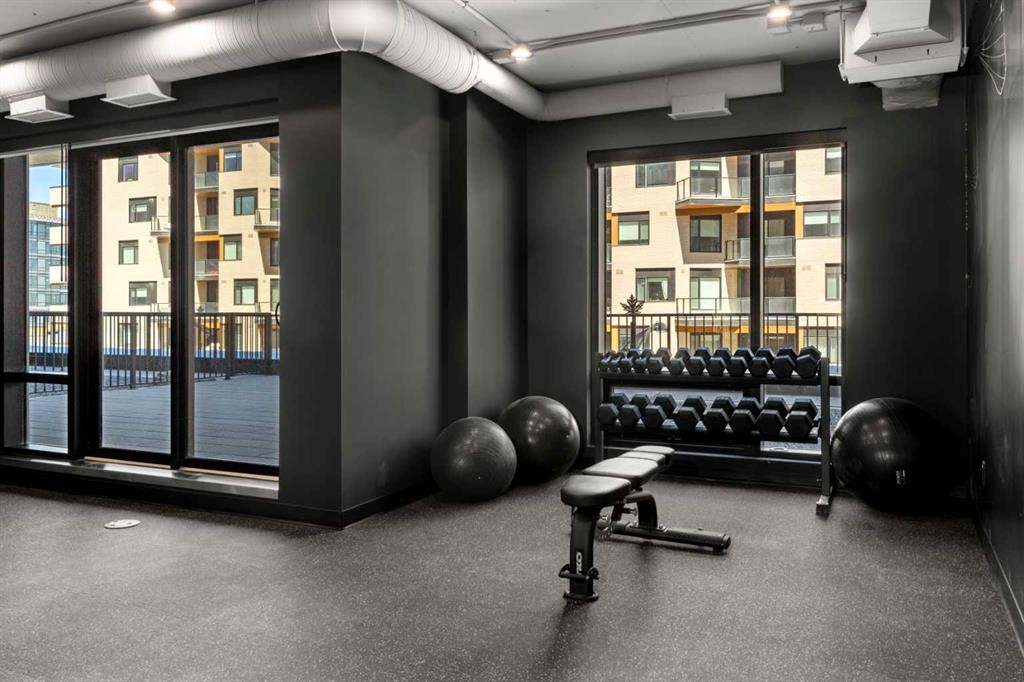 309-8375 Broadcast Avenue Sw, Calgary, AB - Indoor Photo Showing Gym Room