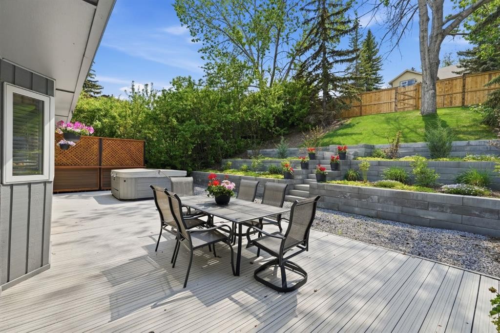 5807 Coach Hill Road Sw, Calgary, AB - Outdoor With Deck Patio Veranda